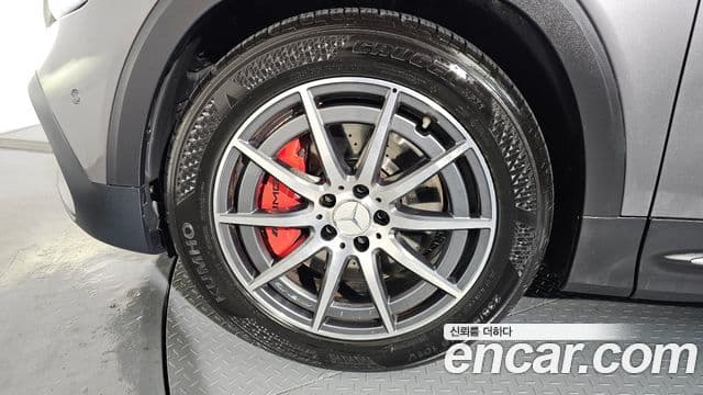 GLB- AMG GLB35 4MATIC