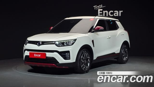 Very New Tivoli Benzină 1.5 2WD