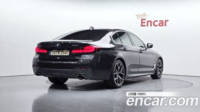 Seria 5 530i xDrive M Sport