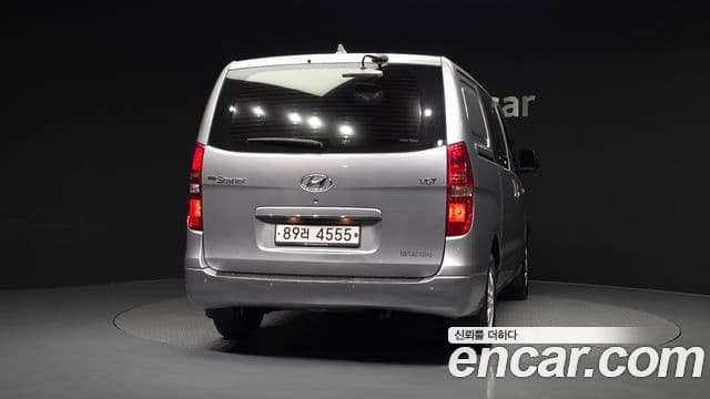 Grand Starex Van 5 locuri