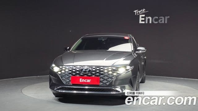 Grandeur 3.0 LPi (Rent-a-car)