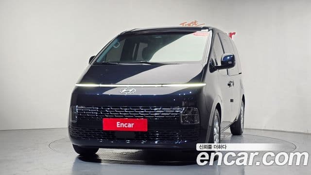 Staria L3.5 Cargo 5 locuri