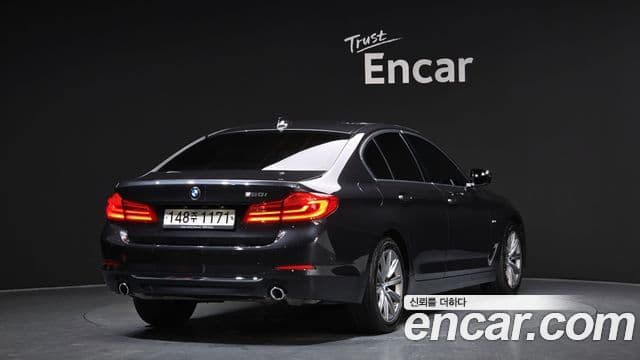 Seria 5 520i Luxury