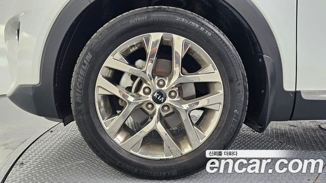 Sorento Motorină 2.0 2WD