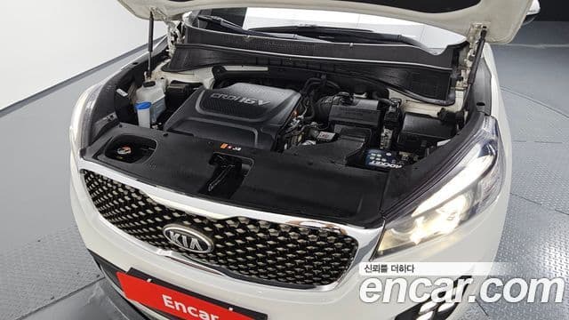 Sorento Motorină 2.0 4WD