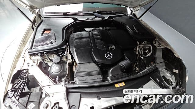 Clasa E E220d Exclusive