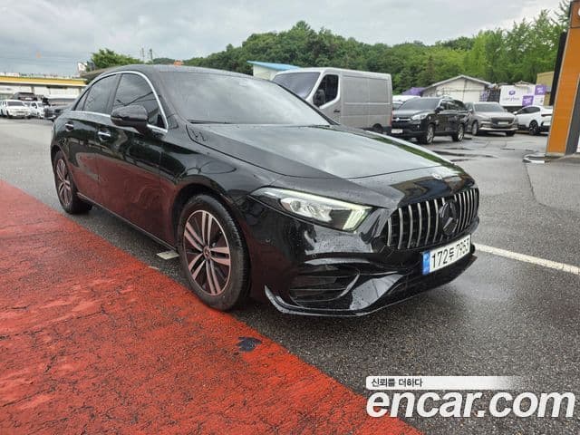 Clasa A A220 Sedan