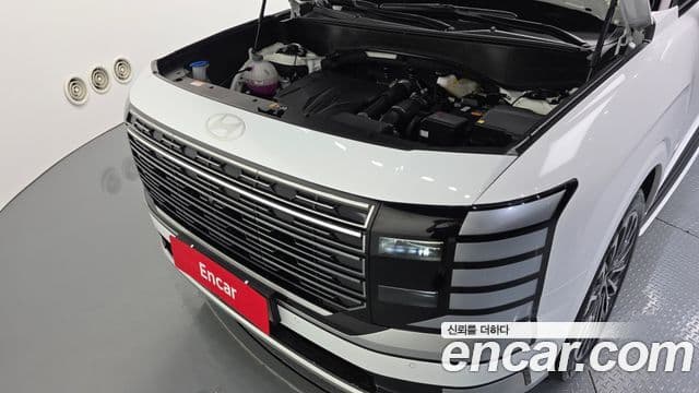 (LX3) Benzină 2.5T 2WD 7 locuri