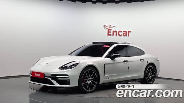 (971) 4.0 GTS