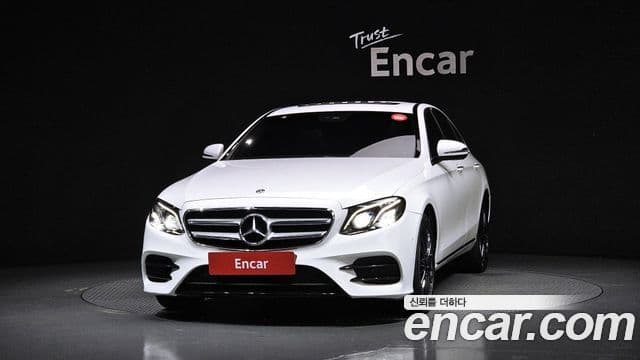 Clasa E E220d Avantgarde