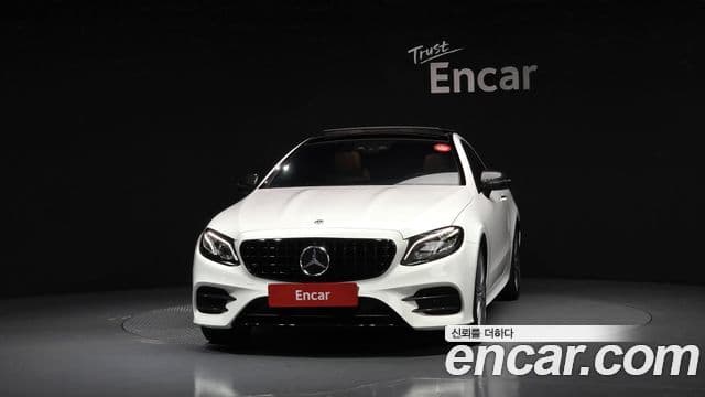 Clasa E E450 4MATIC Coupé