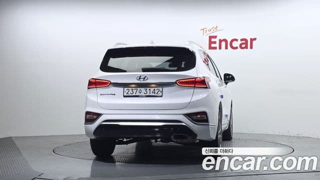 Santa Fe Benzină 2.0T 2WD