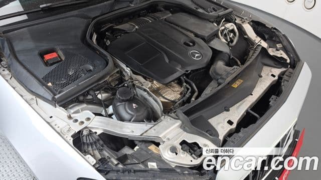 Clasa E E220d Coupé