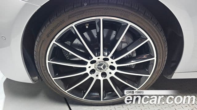 Clasa E E300 4MATIC AMG Line
