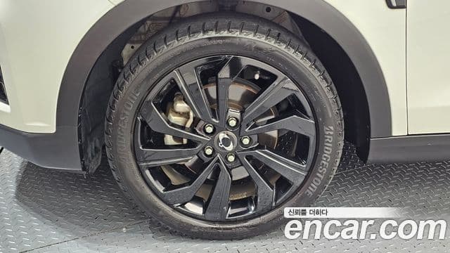 Very New Tivoli Benzină 1.5 2WD
