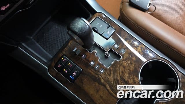 Mohave Motorină 3.0 4WD