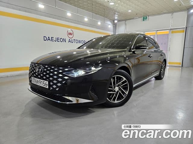 Grandeur 3.0 LPi (Rent-a-car)