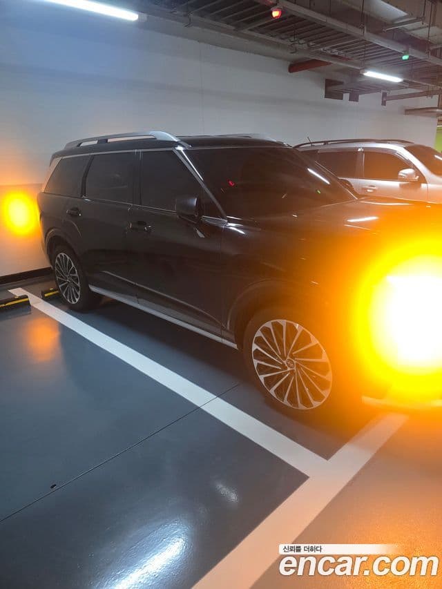 (LX3) HEV 2.5T 2WD 9 locuri