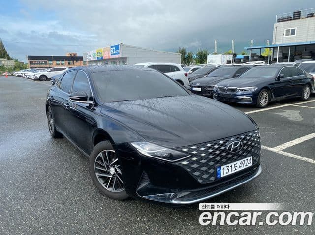 Grandeur 3.0 LPi (Rent-a-car)