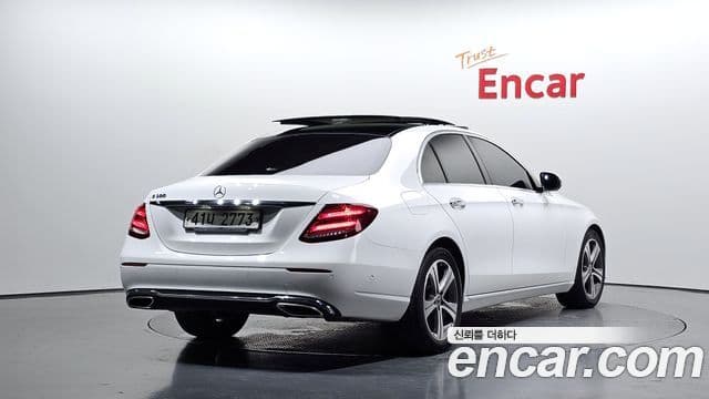 Clasa E E300 Avantgarde