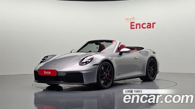 911 (992) Carrera 4 GTS Cabriolet