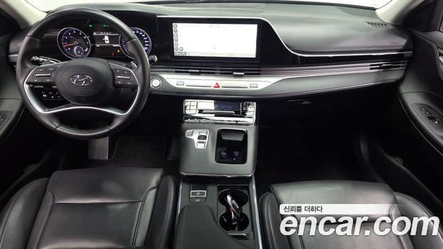 Grandeur 3.0 LPi (Rent-a-car)