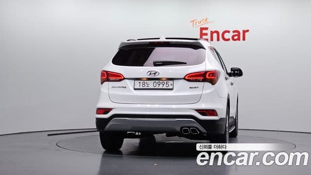 Santa Fe Motorină 2.0 2WD