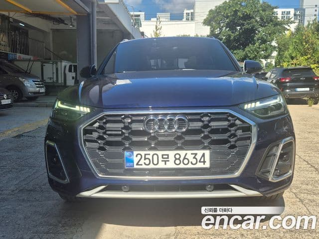 Q5 (FY) 40 TDI Quattro Premium