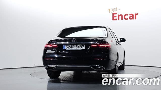 Clasa E E350 4MATIC Avantgarde