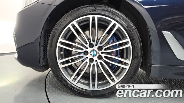 Seria 5 530i xDrive M Sport Plus
