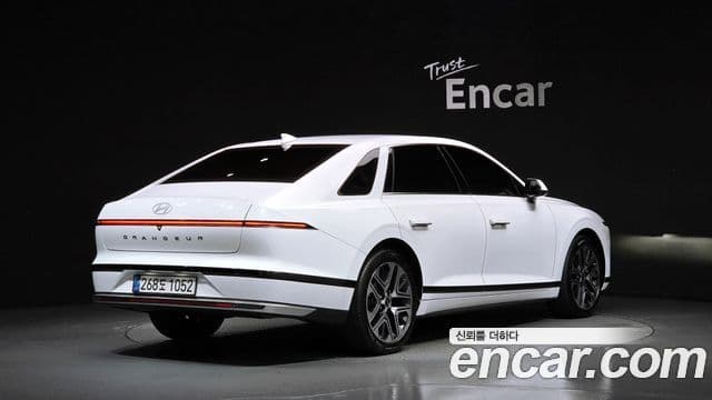 Grandeur 2.5 Benzină 2WD