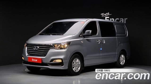Grand Starex Van 5 locuri
