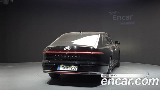 Grandeur 2.5 Benzină 2WD