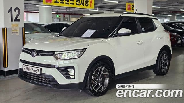 Very New Tivoli Benzină 1.5 2WD
