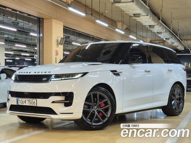 Range Rover Sport D300 HSE Dynamic