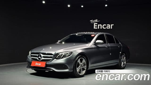Clasa E E300 Avantgarde