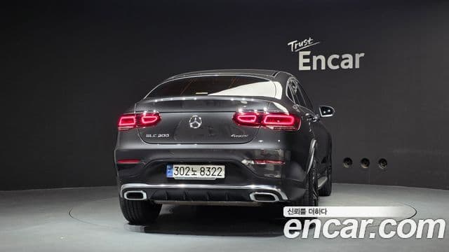 Clasa GLC GLC300 4MATIC Coupé