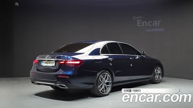 Clasa E E220d 4MATIC AMG Line