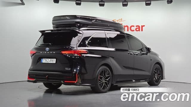 Sienna 2.5 Hybrid AWD