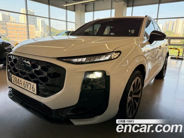 Q3 (FJ) TFSI Quattro S Line