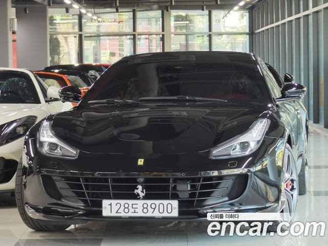 GTC4 T 3.9 V8