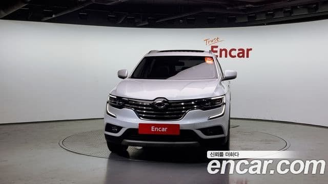 QM6 Benzină 2WD RE
