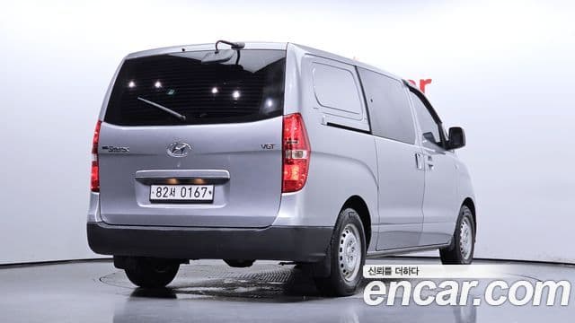 Grand Starex Van 5 locuri
