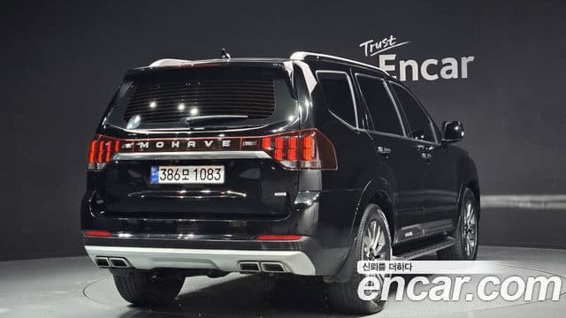 Mohave The Master Motorină 3.0 4WD 6 locuri