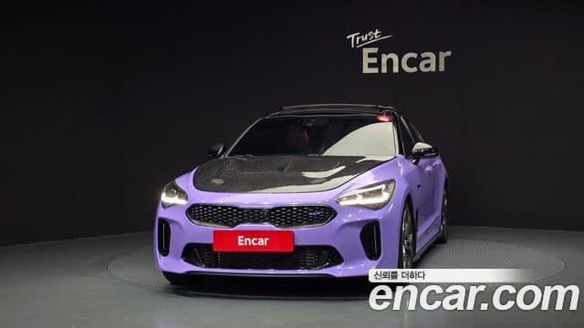 Stinger 3.3 Turbo AWD