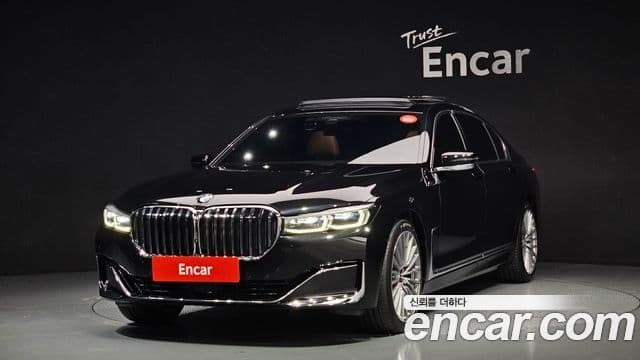 Seria 7 740Li xDrive Design Pure Excellence