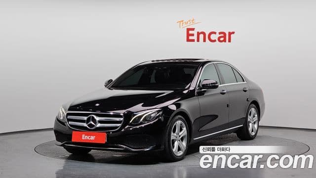 Clasa E E200 Avantgarde