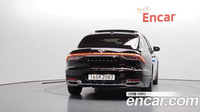 Grandeur 3.0 LPi (Rent-a-car)