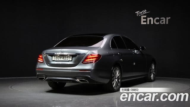 Clasa E E350 4MATIC AMG Line