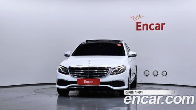 Clasa E E450 4MATIC Exclusive